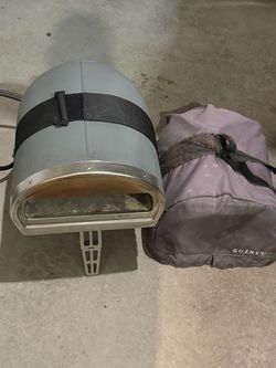 Gozney Roccbox Portable Pizza Oven with Cover