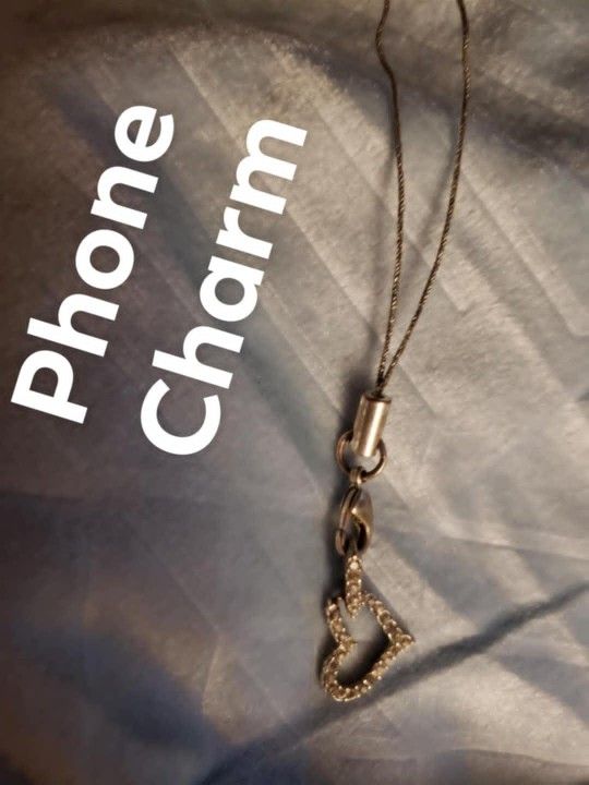 🩷 Phone Charm - Still Available
