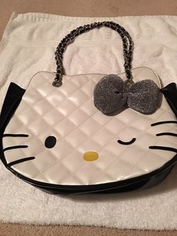 Hello Kitty purse/bag