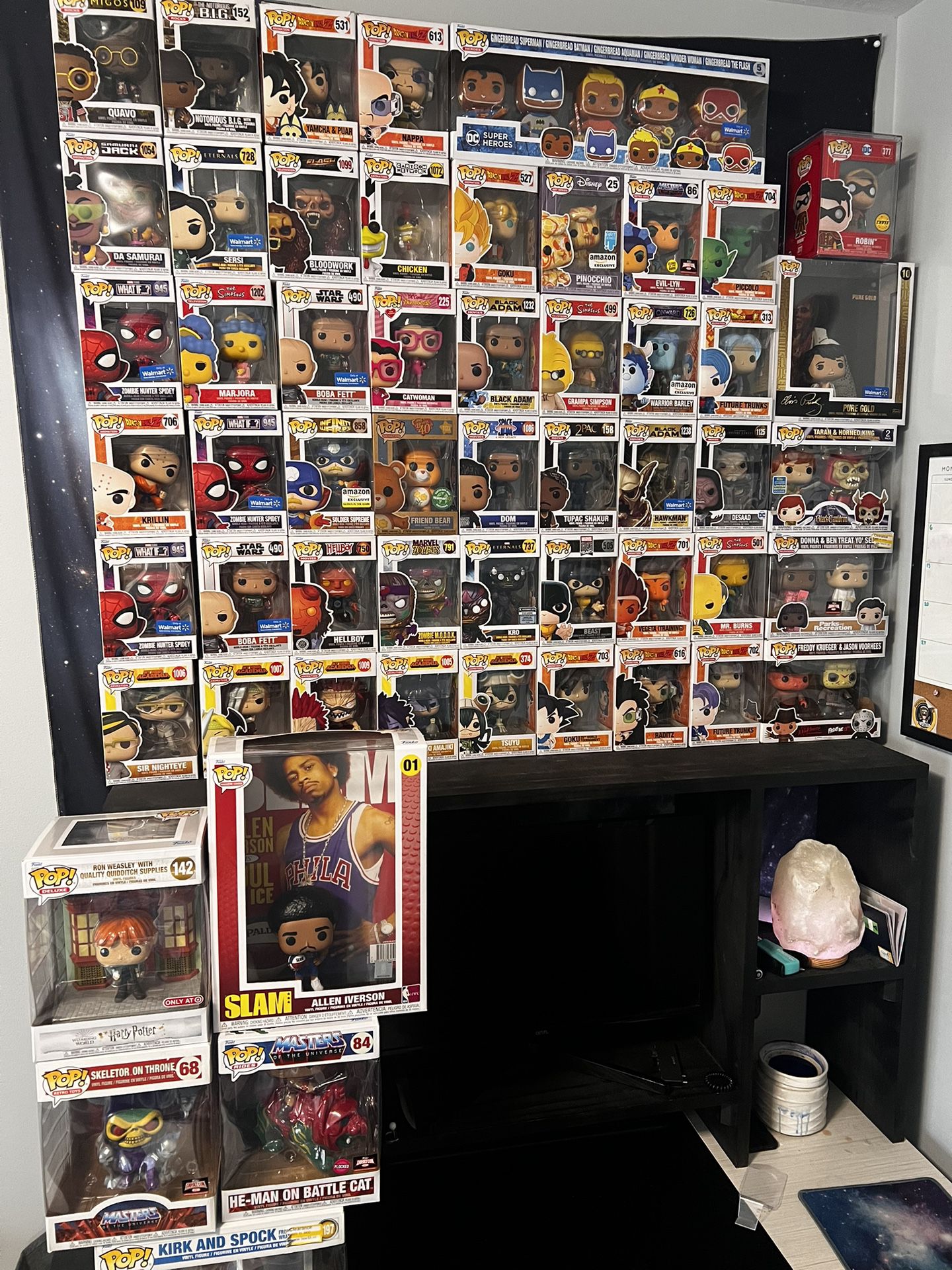 WHOLE BUNCH OF FUNKO POPS