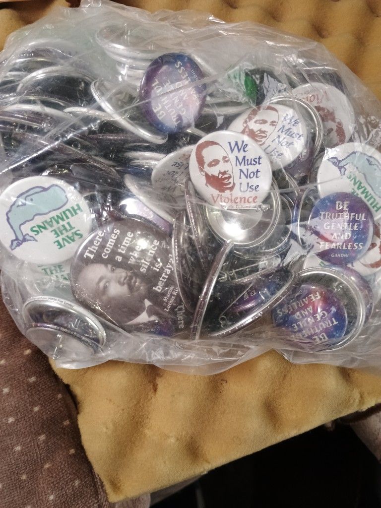2 Bags Of Buttons