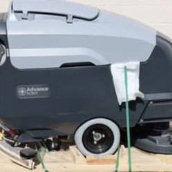 Advance SC901 28" Commercial Disk Floor Scrubber