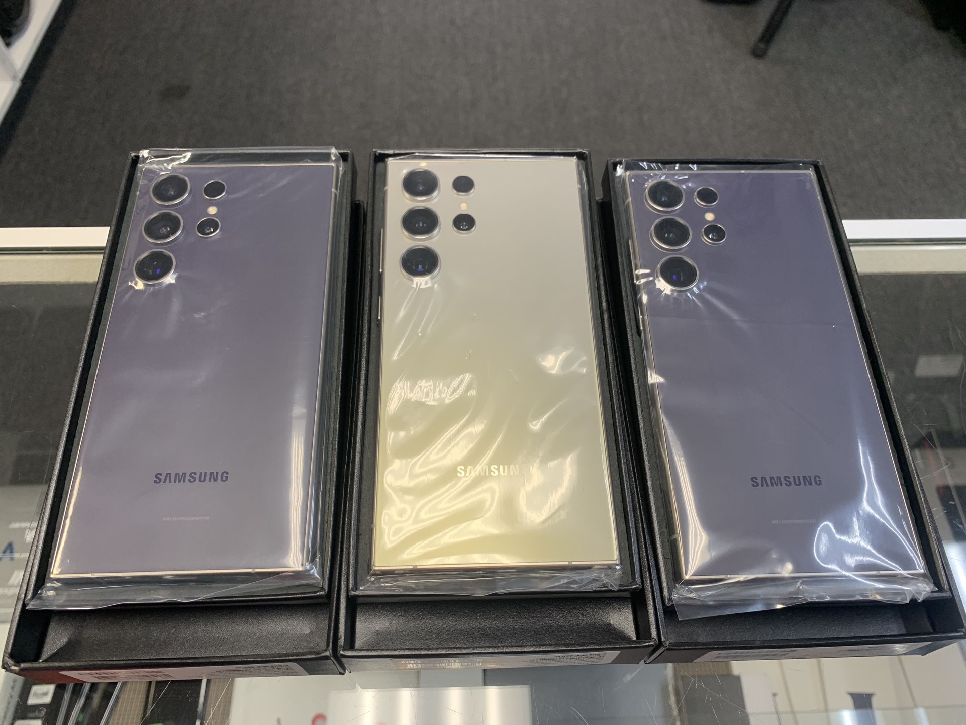 Samsung Galaxy S24 Ultra 256gb Unlocked, Like New