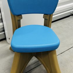 Step2 Kids Blue and Tan Plastic Chair