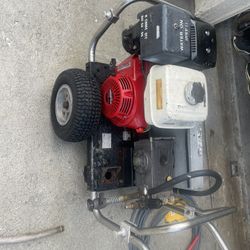 GX390 Pressure Washer Water Shotgun Belt Drive 4200 Psi Very Powerful Machine Ready For The Big Job $785 Cash Obo Wins 
