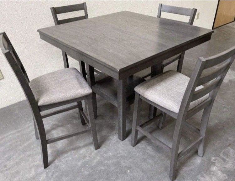 Dining Set