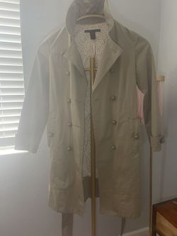 Burberry Coat Small 🧥 