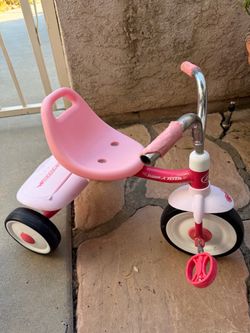 Radio Flyer Pink Toddler Tricycle w/ Storage Bin – $15