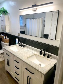 Modern Black 40" WIDE LED Light. Dimmable, Adjustable, 5500K. NEW IN BOX!