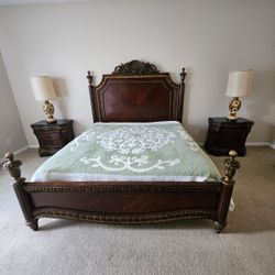 Beautiful Bedroom Set For Sale!!!!!!!!