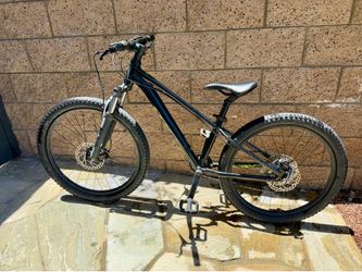Giant Talon Youth / Kids Mountain Bike 24”