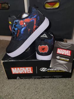 Heelys Spiderman size youth 12c ( 2 pairs)