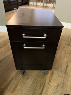 Free! Under Desk Rolling File Cabinet 
