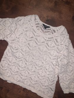 Vera Wang Simply Vera Crochet Blouse