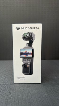 DJI Osmo Pocket 4 Standard Bundle