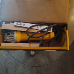 DeWalt Grinder 