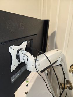 AVLT Dual Monitor Arm Desk Mount Screens