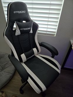 Gaming Chair 2months Old.