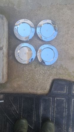 New Cadillac Caps Chrome Fits 22inch Wheels $50