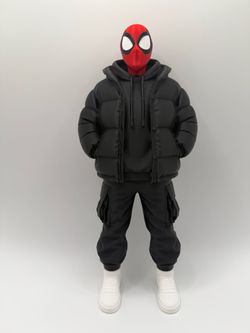 SPIDER MAN FIGURINE