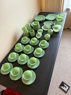 Vintage Jadeite Dinnerware Collection - 66 Pieces (Fire-King, Anchor Hocking)