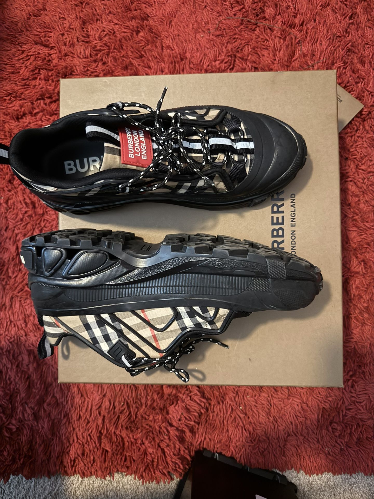 BURBERRY ARTHUR ARCHIVE BEIGE BLACK