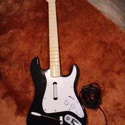Xbox 360 Rock Band 822152 Harmonix Fender Stratocaster Wired Guitar W  USB Cable 