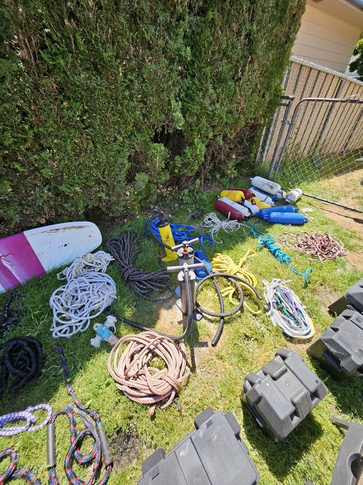 Boat Stuff At My Yard Sale Lots Of Boat Stuff