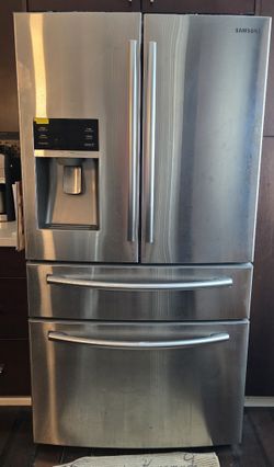 Samsung 28 cu ft 4-Door French Door Refrigerator – Stainless – Local Pickup Union City