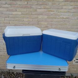 Pair of Coleman Coolers 24&28 Quarts
