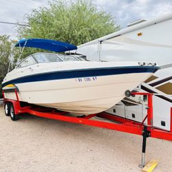 2004 Bayliner 24ft Sun Deck With 5.0 Motor 