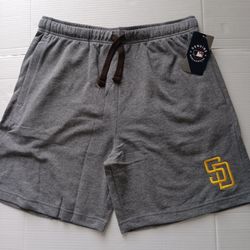Size XL San Diego Padres Men's Majestic Shorts