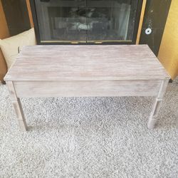 Washed wood lift top coffee table