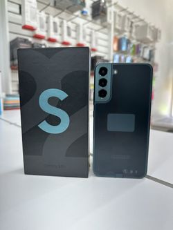 Samsung Galaxy S22+ 256GB Unlocked