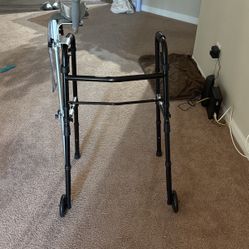 Foldable Walker With Right Platform Attachment 