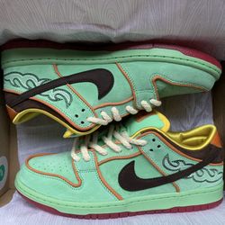 Nike SB Dunk Low “Rodeo Tourmaline” 