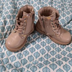 Toddler DKNY  Boots