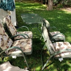 Glass Table & 4 Chairs With Cushions 