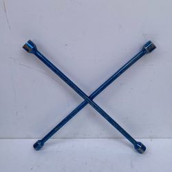 4 -Way Lug Wrench