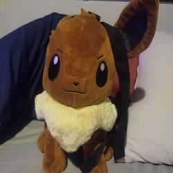 Pokemon Eevee Plush Backpack