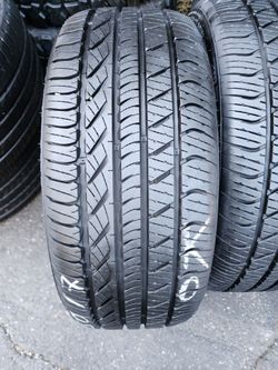 Selling (2) tires 215/50r17 kumho Ecsta 4X dot 2024