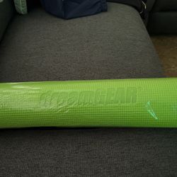 DreamGear Yoga Mat