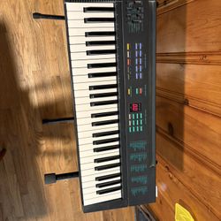 Yamaha PSR-6 Keyboard & Stand