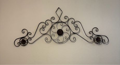 Metal wall decor