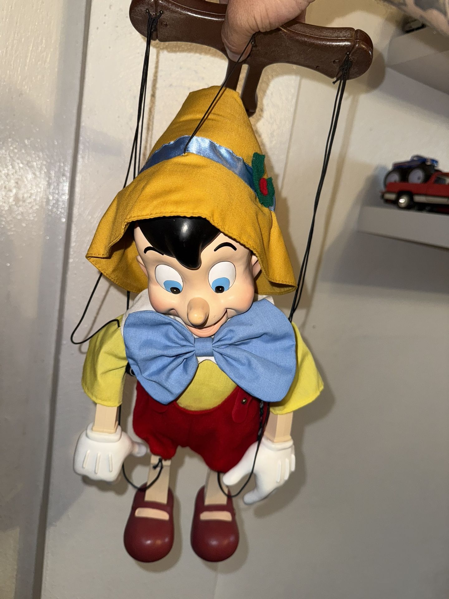 Disney Classics Pinocchio Marionette (Read ad before messaging) 