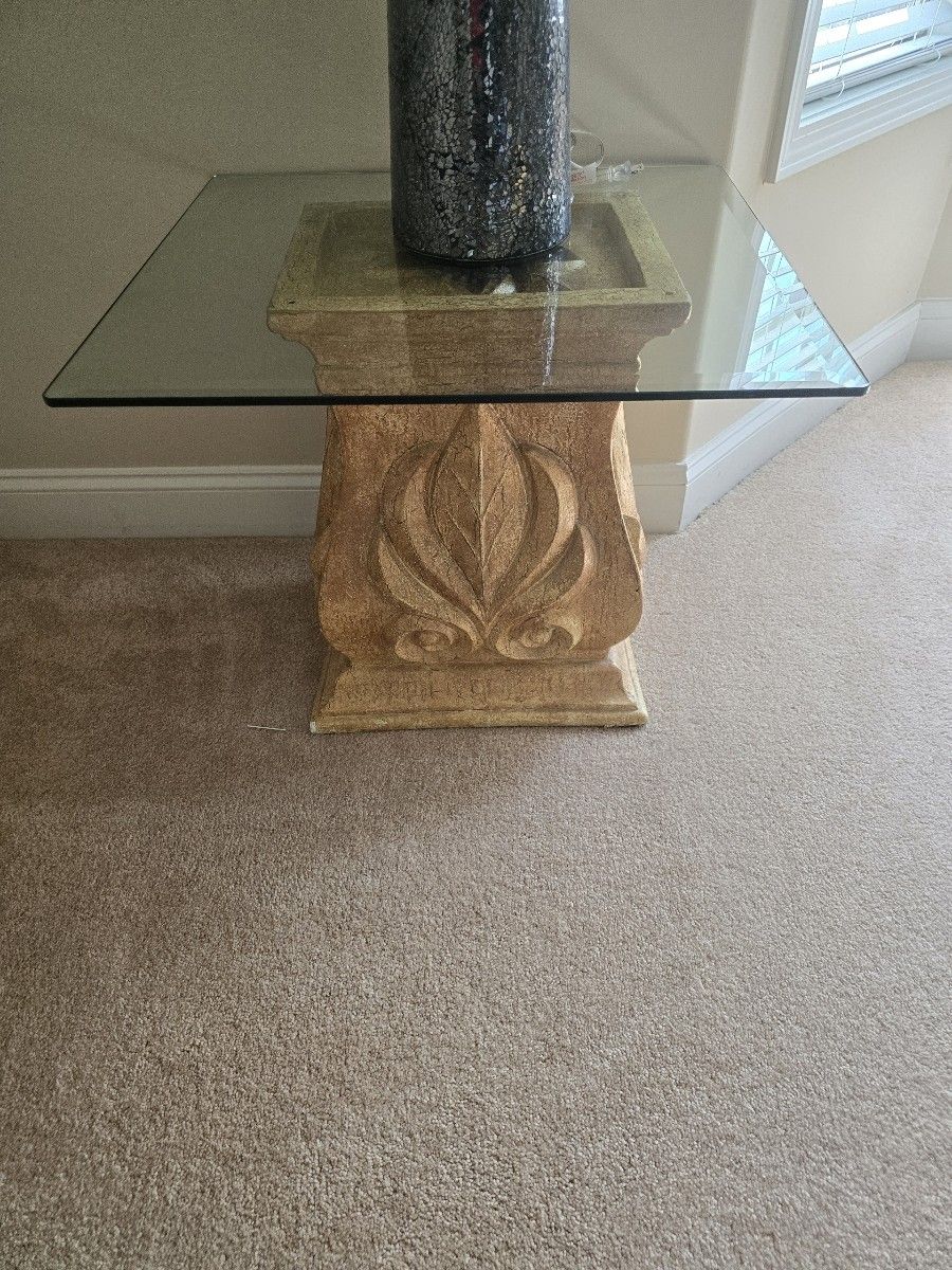 2 End tables and 1 Coffee table Set