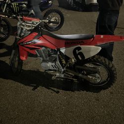 2004 crf80f 