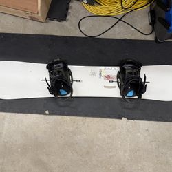 Burton Malolo 158 + new Genesis EST bindings