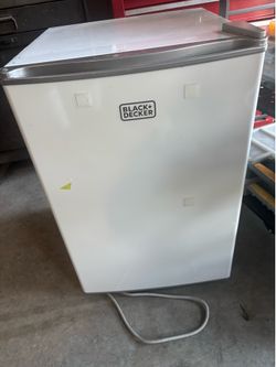 Black & Decker mini fridge /freezer