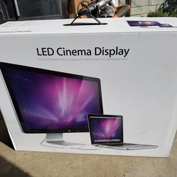 Apple 27” Thunderbolt LCD Display